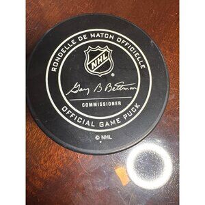 NHL Official Game Puck Sher-Wood Dallas Stars Collectible                  26-13